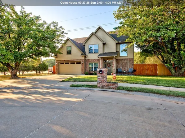719 Ninnekah St, Enid, OK 73701