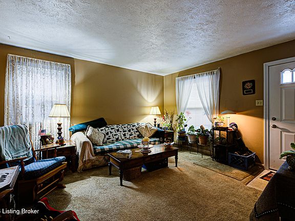 4th image of 8002 Grenelle Dr