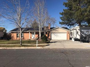 2397 E Woodchuck Way, Sandy, UT 84093