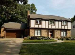 3522 Heatheridge Dr NE, Cedar Rapids, IA 52402