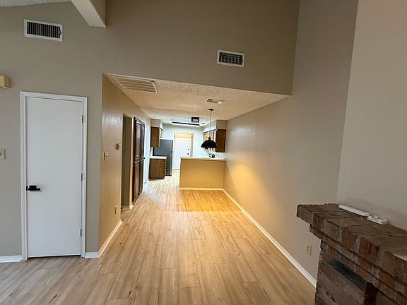 5th image of 6261 Canyon Cir