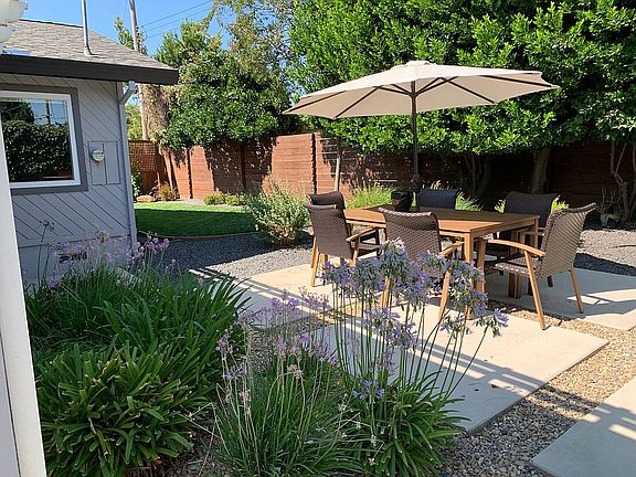 4th image of 2648 Bridgeport Way