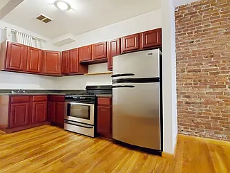 Rented by Rentall Group Inc