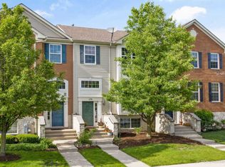 170 Willey St, Gilberts, IL 60136