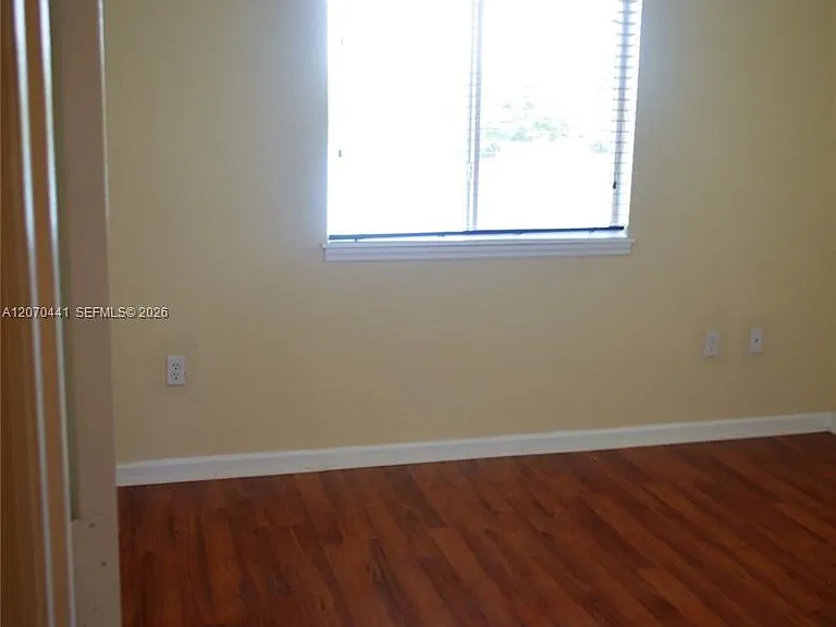 14218 NW 17th Ave #14218 — Photo 8
