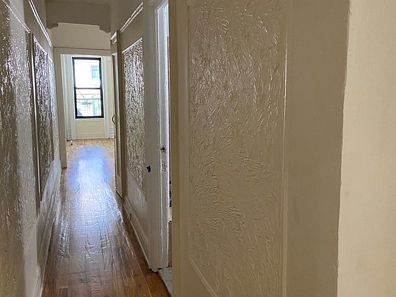 4th image of 2023 Caton Ave #S2