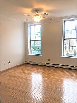 3rd image of 145 17th St APT 2