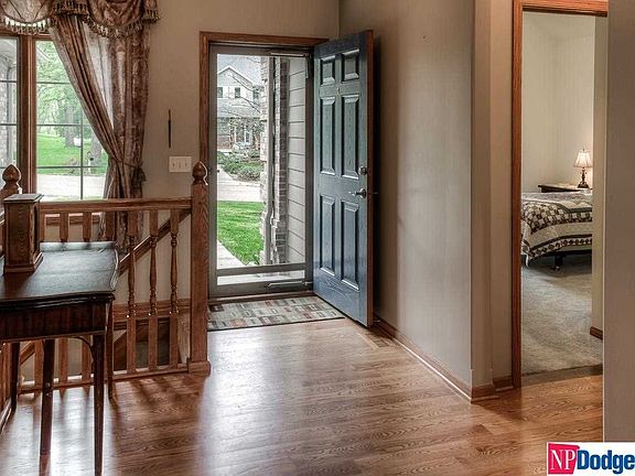 3rd image of 3819 Cypress Ct