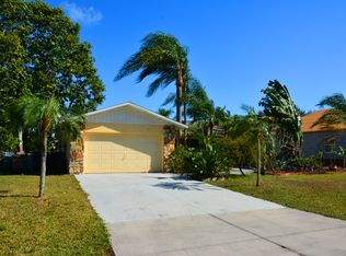 406 SE 10th St, Ankeny, IA 50021