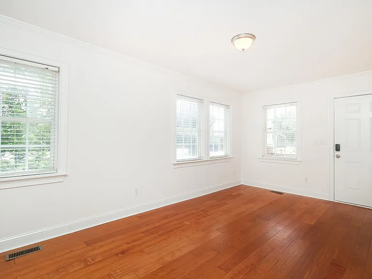 1812 Pegram St — Photo 22
