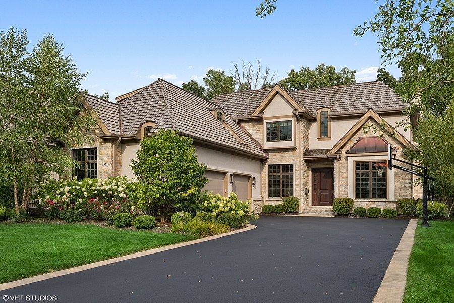1st image of 1531 Oakwood Pl