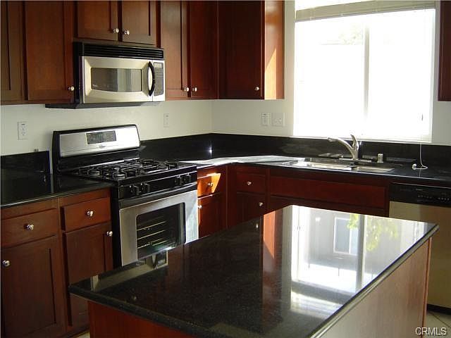 2nd image of 1035 Whimbrel Way