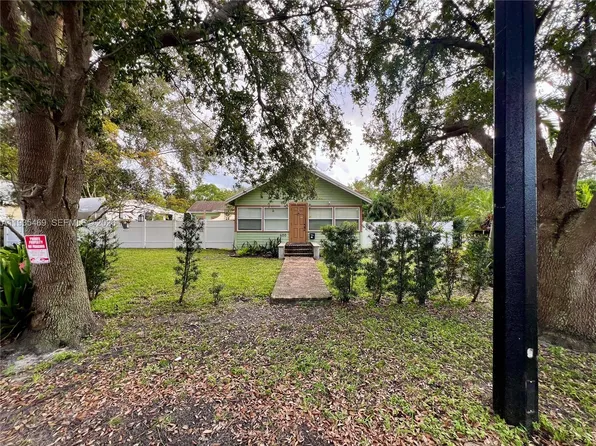 400 NE 3rd St, Pompano Beach, FL 33060