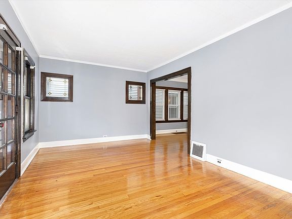 2nd image of 641 N Cuyler Ave