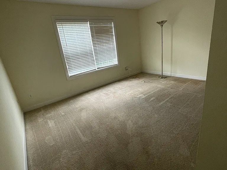 9532 Treyburn Green Way — Photo 24