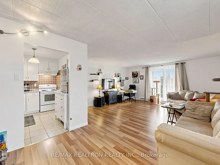 75 Hazelglen Dr #208 — Photo 19