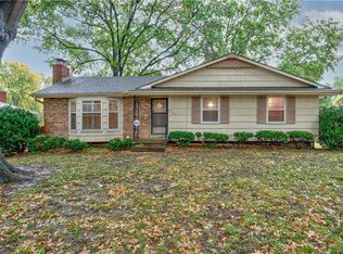 3325 S Hocker Ave, Independence, MO 64055