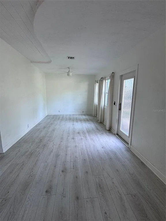 2 bed, 1.0 bath, 748 sqft, $2,600 — Photo 3