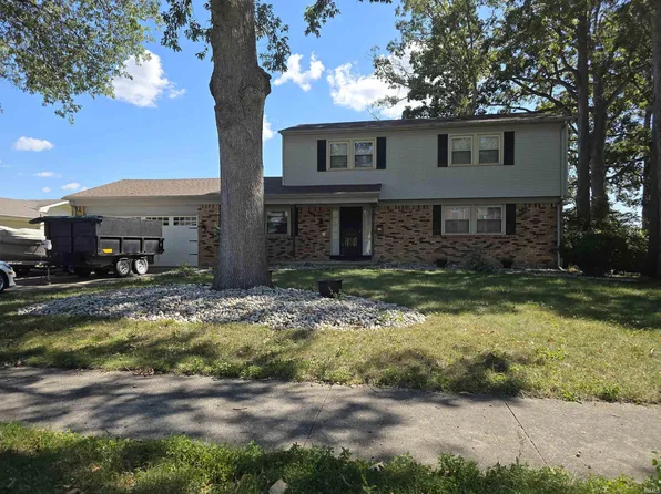 5407 Cloverbrook Dr, Fort Wayne, IN 46806