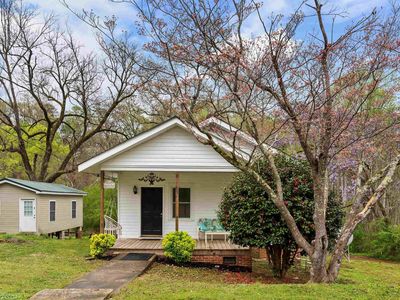 45 School St, Enoree, SC, 29335