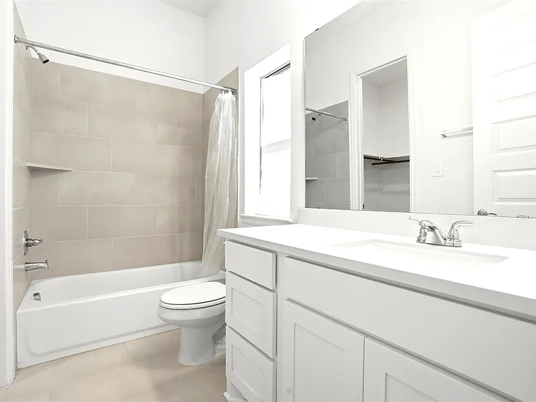 2202 Mallow Ln — Photo 24