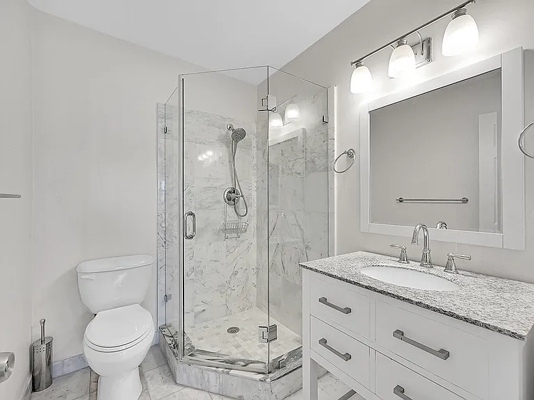 3655 NE 32nd Ave #221B — Photo 33