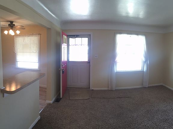 3rd image of 2981 Wilson Ave