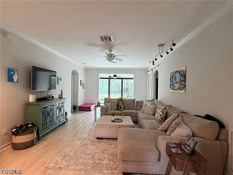 20239 Cypress Shadows Blvd — Photo 9