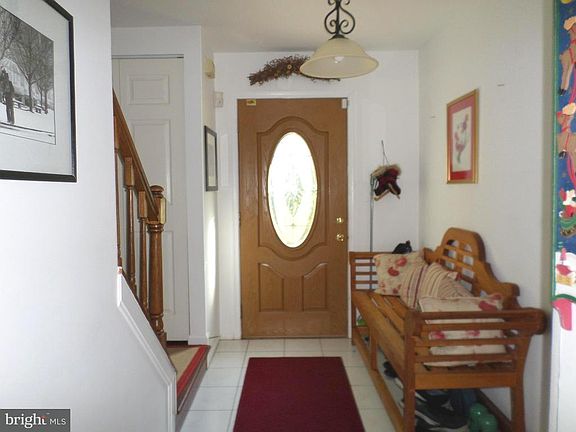 3rd image of 19339 Hottinger Cir
