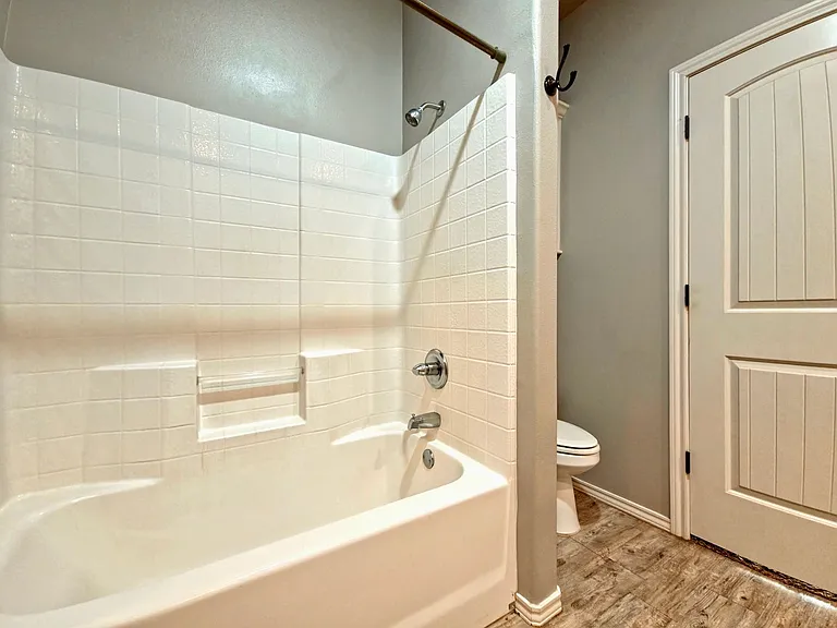1109 Preston Trl — Photo 15