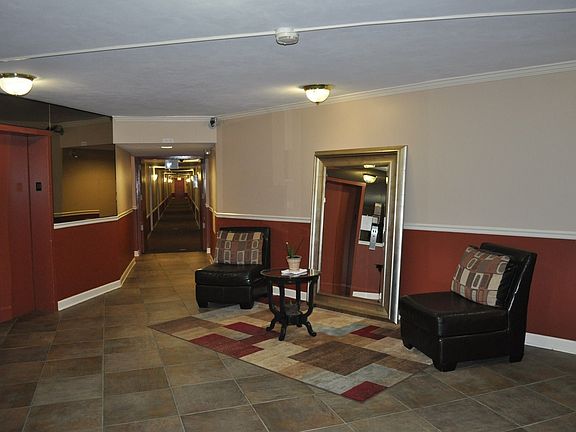 3rd image of 140 W Wood St Unit 409