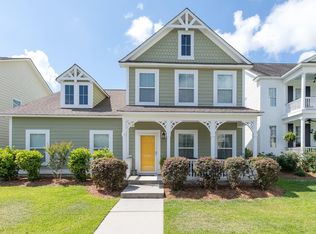 305 Amaryllis Ave, Summerville, SC 29483