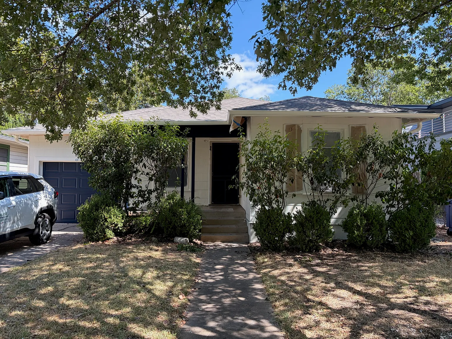 3 bed, 1626 sqft, $4,170 — Photo 1