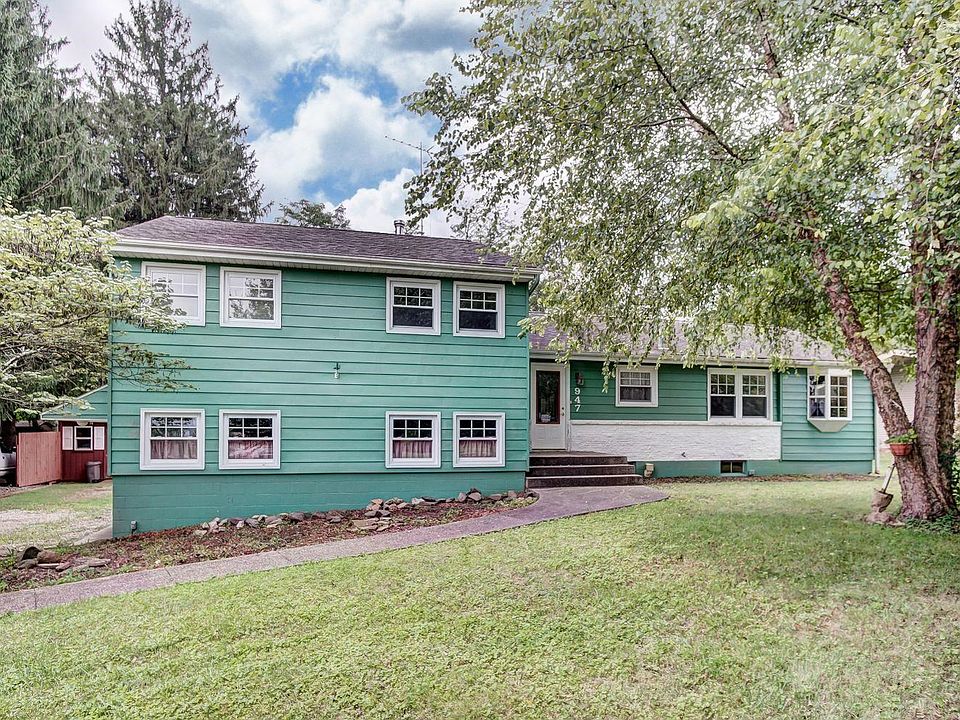 1st image of 947 Sharon View Dr