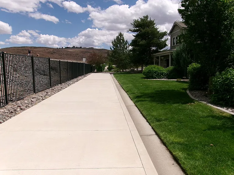 1372 Boardwalk Pl — Photo 19