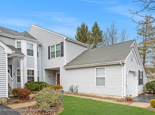 39 Pagoda Ln, Freehold, NJ 07728