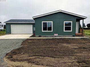 87860 Auction Barn Ln, Bandon, OR 97411