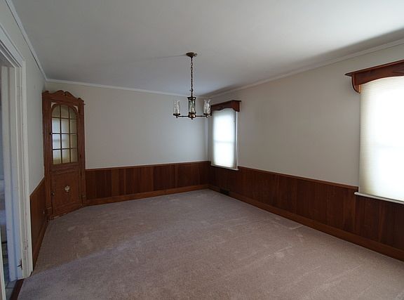 4th image of 6555 175th St