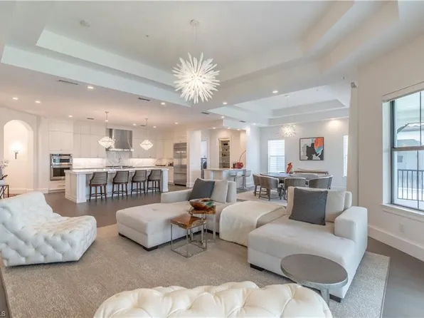 16366 CORSICA WAY #201, NAPLES, FL 34110