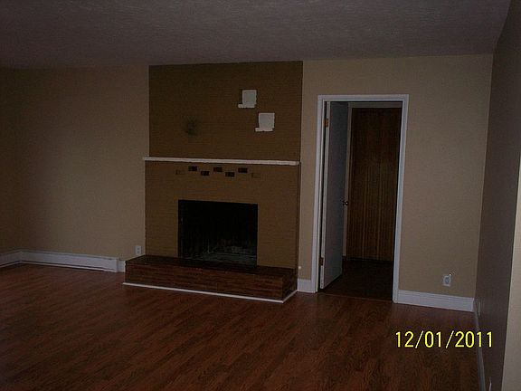 3rd image of 3506 E 21st St