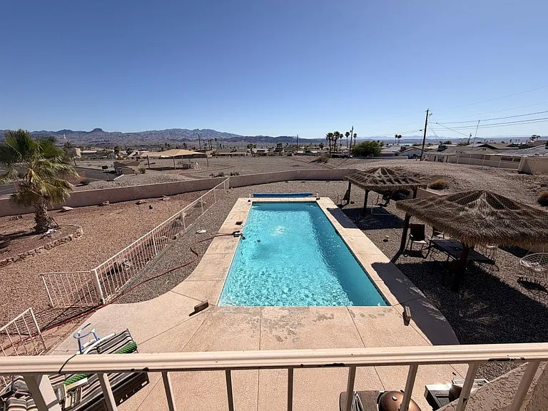 2748 Indian Pipe Ln — Photo 2