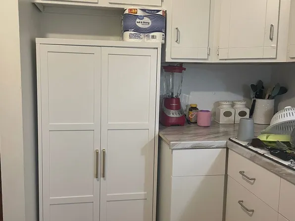 356 Franklin Ave, Hartford, CT 06114