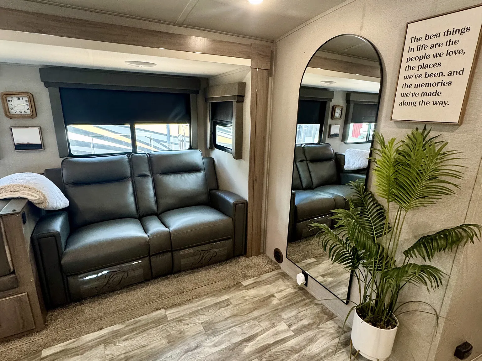1 bed, $1,250 — Photo 4