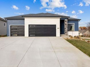 339 Sierra Trce, Coralville, IA 52241