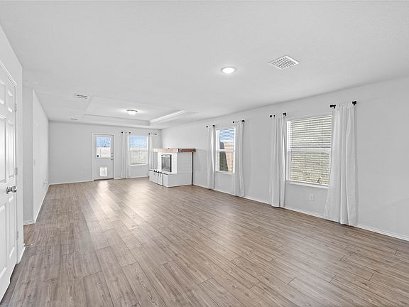 5th image of 4432 Sagecroft Rd