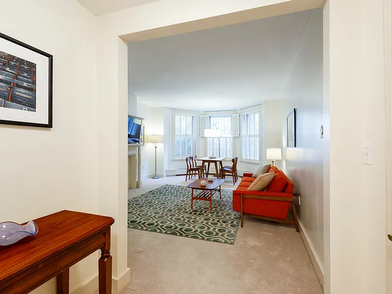 387 Commonwealth Ave #B — Photo 5
