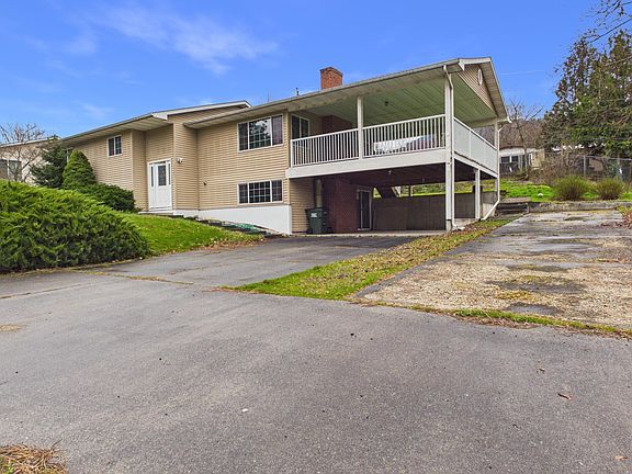 2nd image of 12686 Laqa Ave