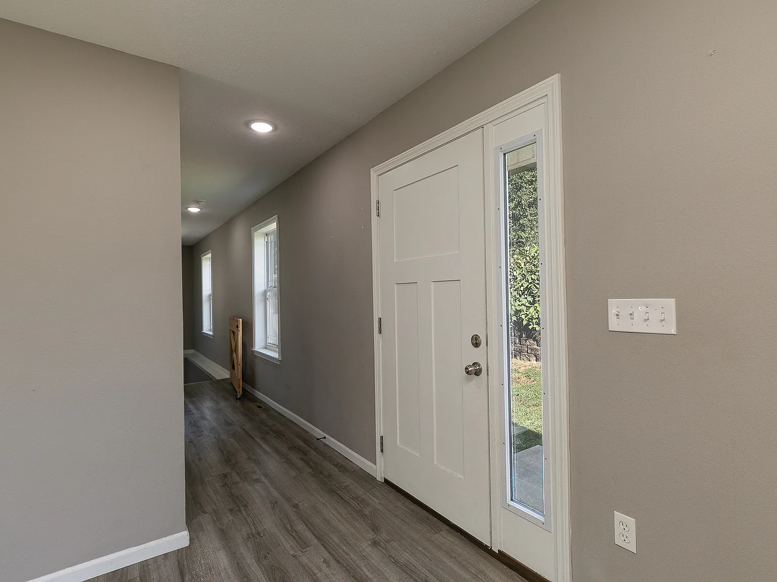 4 bed, 2.5 bath, 1547 sqft, $2,300 — Photo 3
