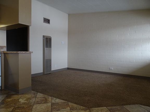 3rd image of 838 Avenue B APT 3
