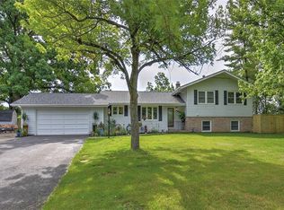 2366 Hawthorne Dr, Decatur, IL 62521